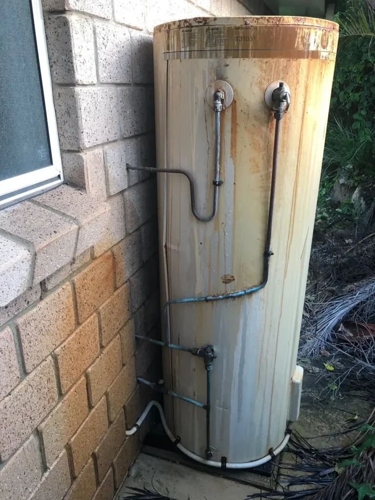 old hot water system mandurah (1)